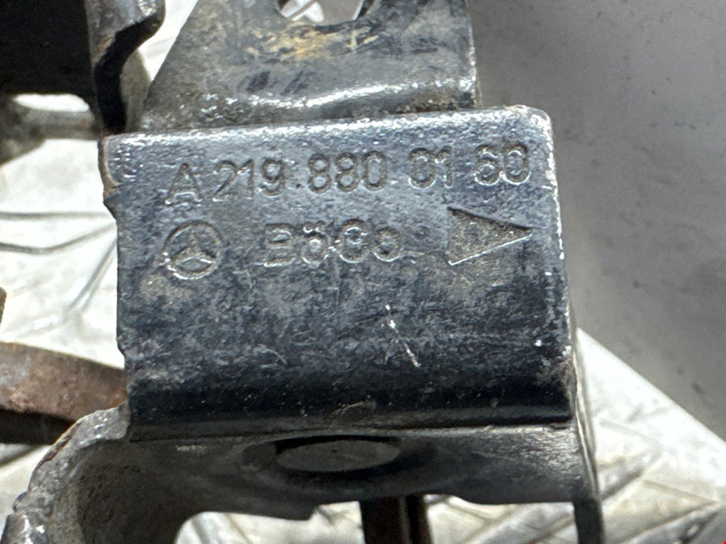 Замок капота MERCEDES-BENZ C-Class C-klasse W203 2000-2007