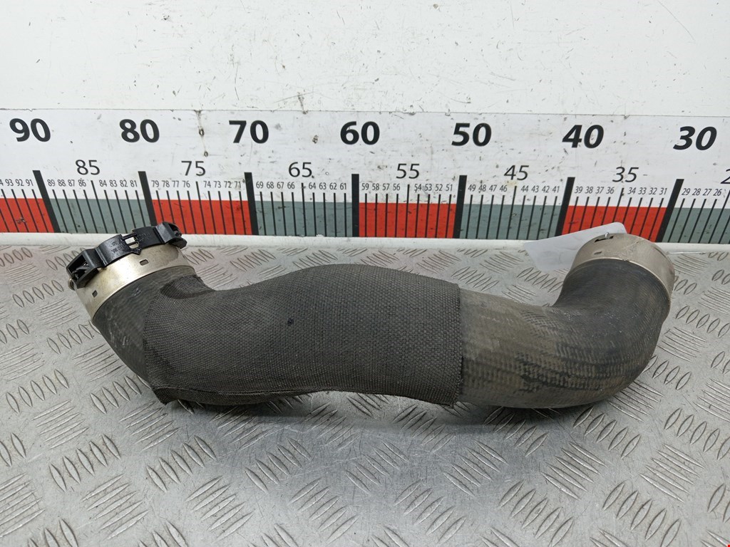 Патрубок интеркулера BMW 2er Grand Tourer F46 2015-2022