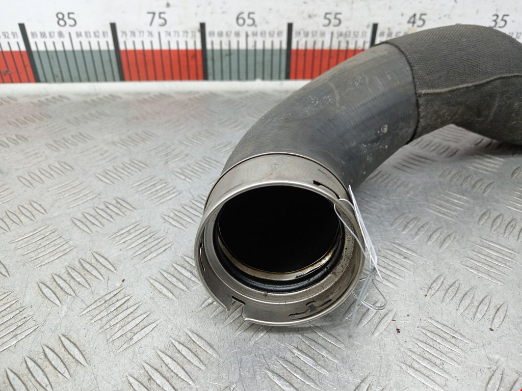 Патрубок интеркулера BMW 2er Grand Tourer F46 2015-2022