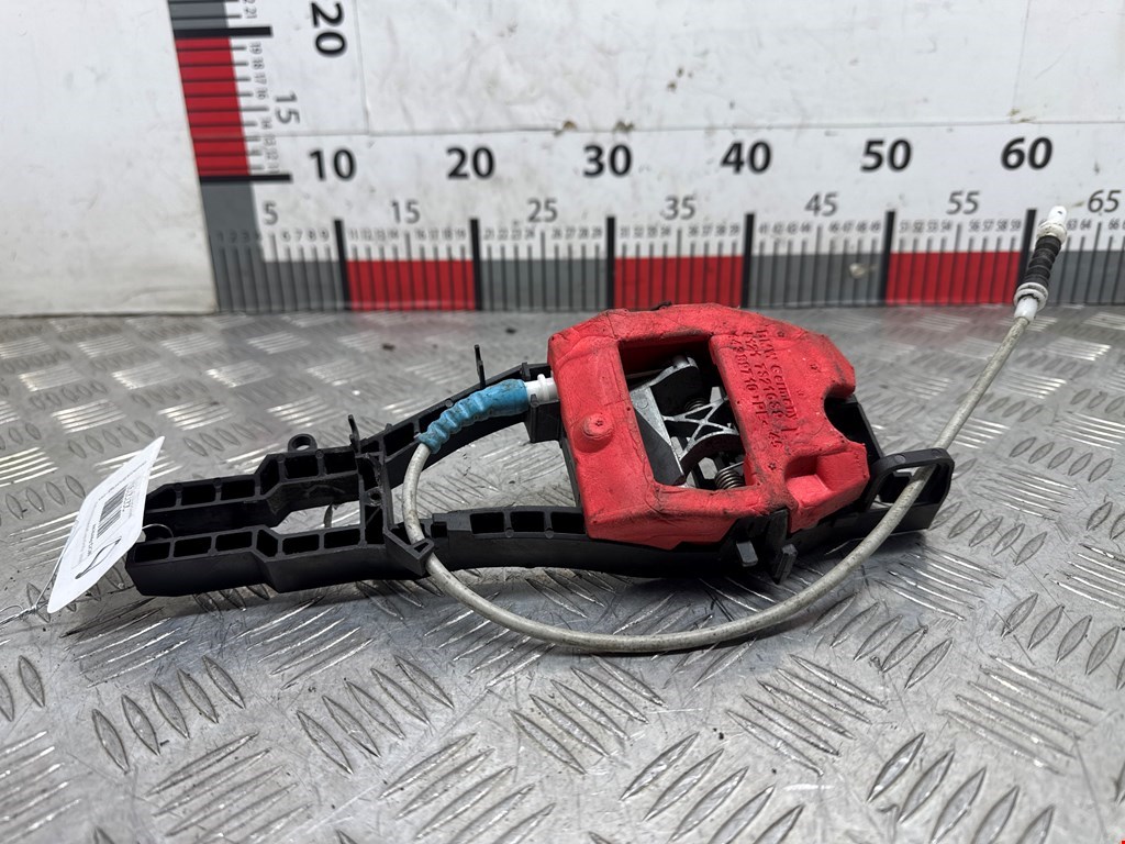 Кронштейн ручки BMW 2er F22/F23 2014-2021