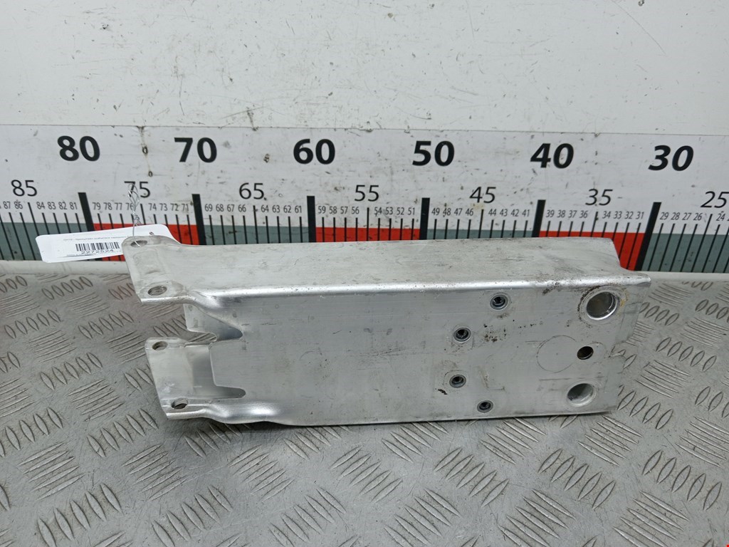 Кронштейн усилителя переднего бампера BMW 2-Series Gran Tourer (F46) (2015-2018)