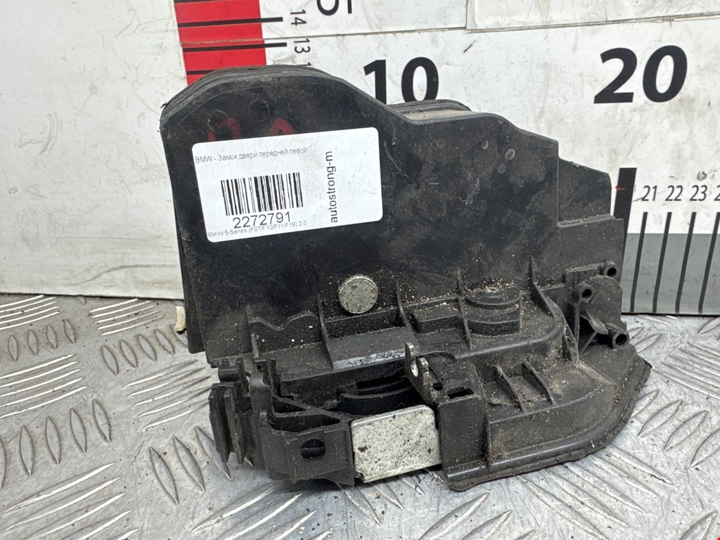 Замок двери передней левой BMW 5er 5 серия F10/F11/F07 2009-2017