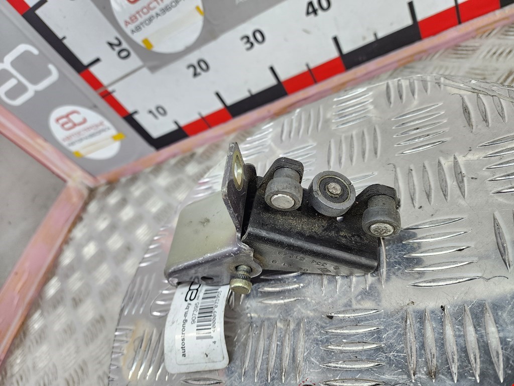 Ролик двери сдвижной (левый/правый средний верхний/нижний) RENAULT Kangoo 1997-2008