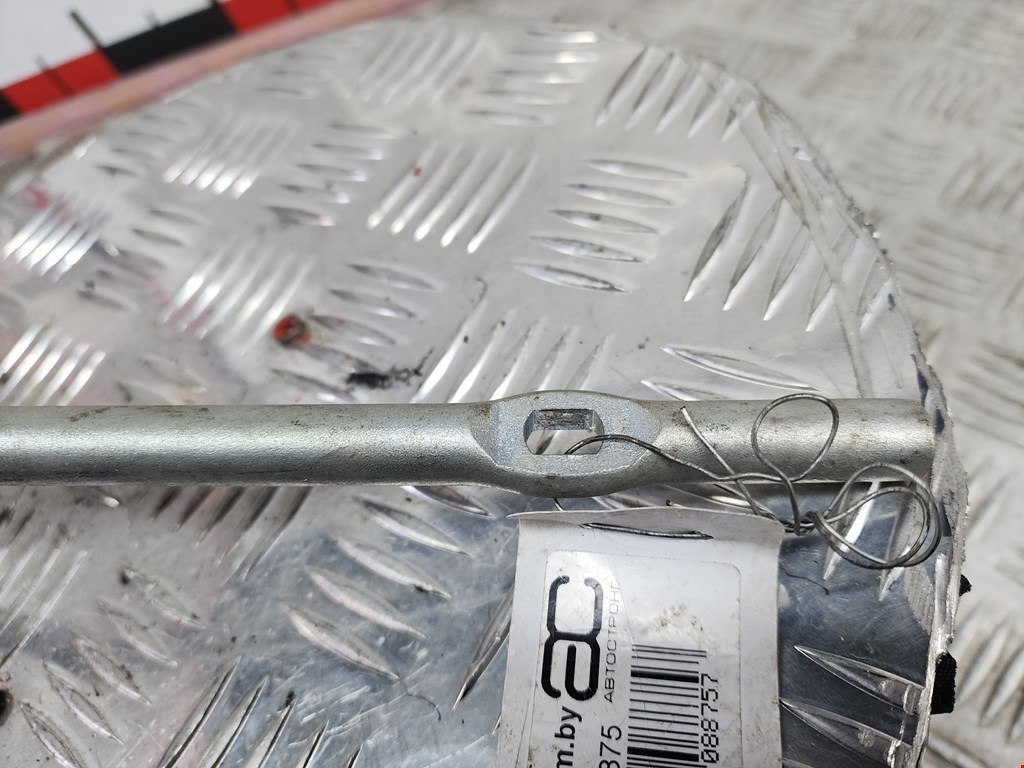 Ключ балонный MITSUBISHI Outlander XL 2006-2012