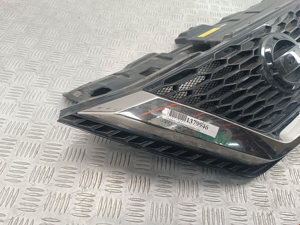 Решетка радиатора NISSAN Qashqai J11 2013-2022