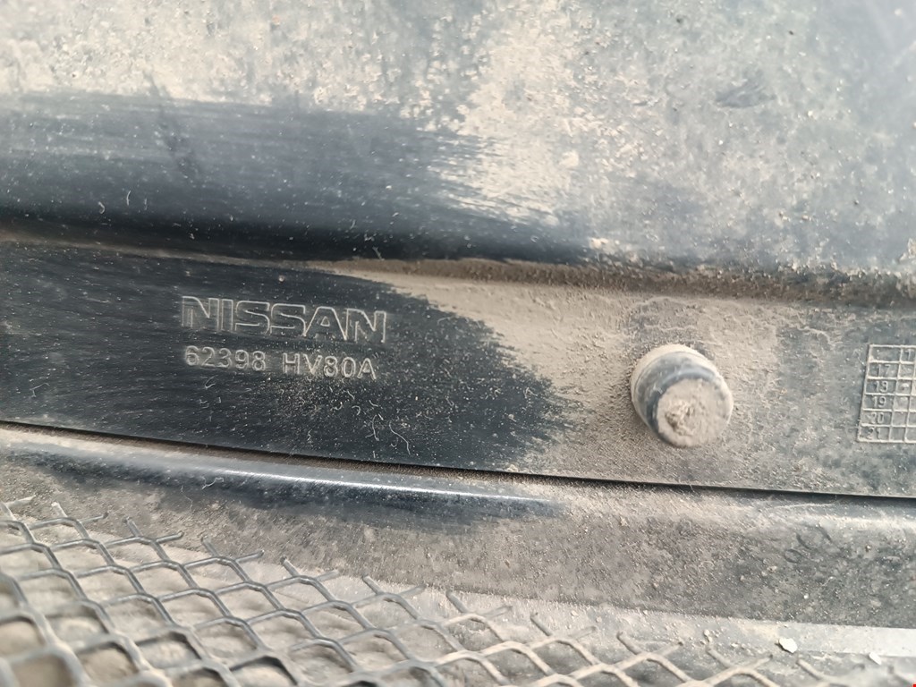 Решетка радиатора NISSAN Qashqai J11 2013-2022