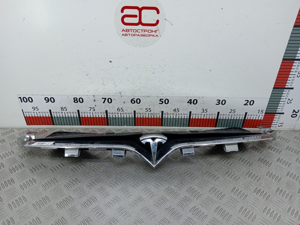 Решетка радиатора TESLA Model S I 2012-н.в.