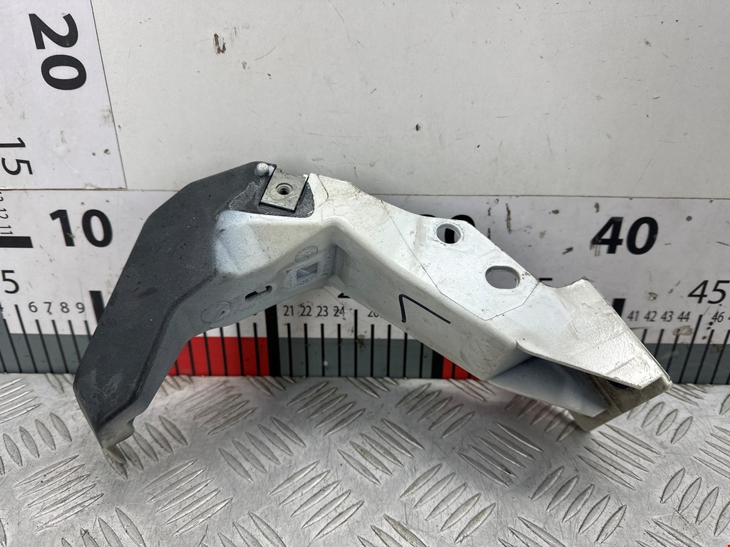 Кронштейн фары левый JAGUAR XF X250 2007-2015