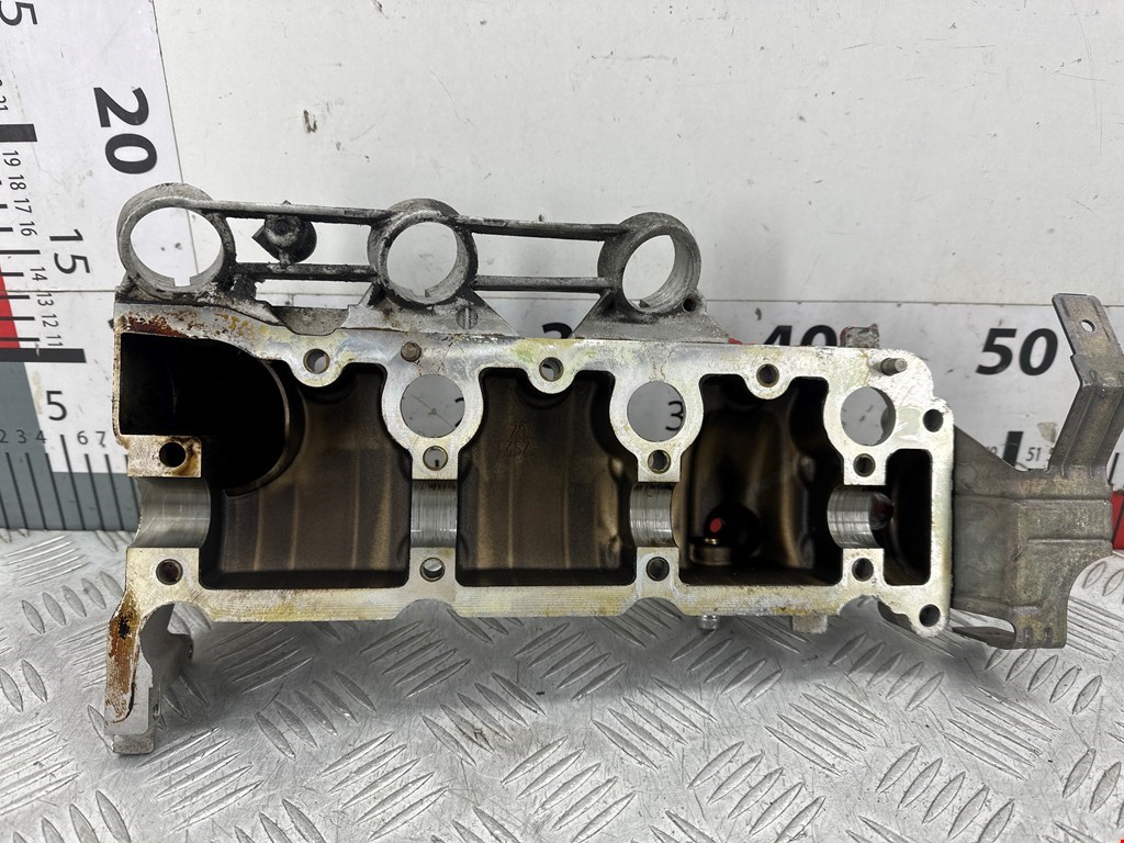 Крышка головки блока (клапанная) SKODA Fabia MK1 1999-2006