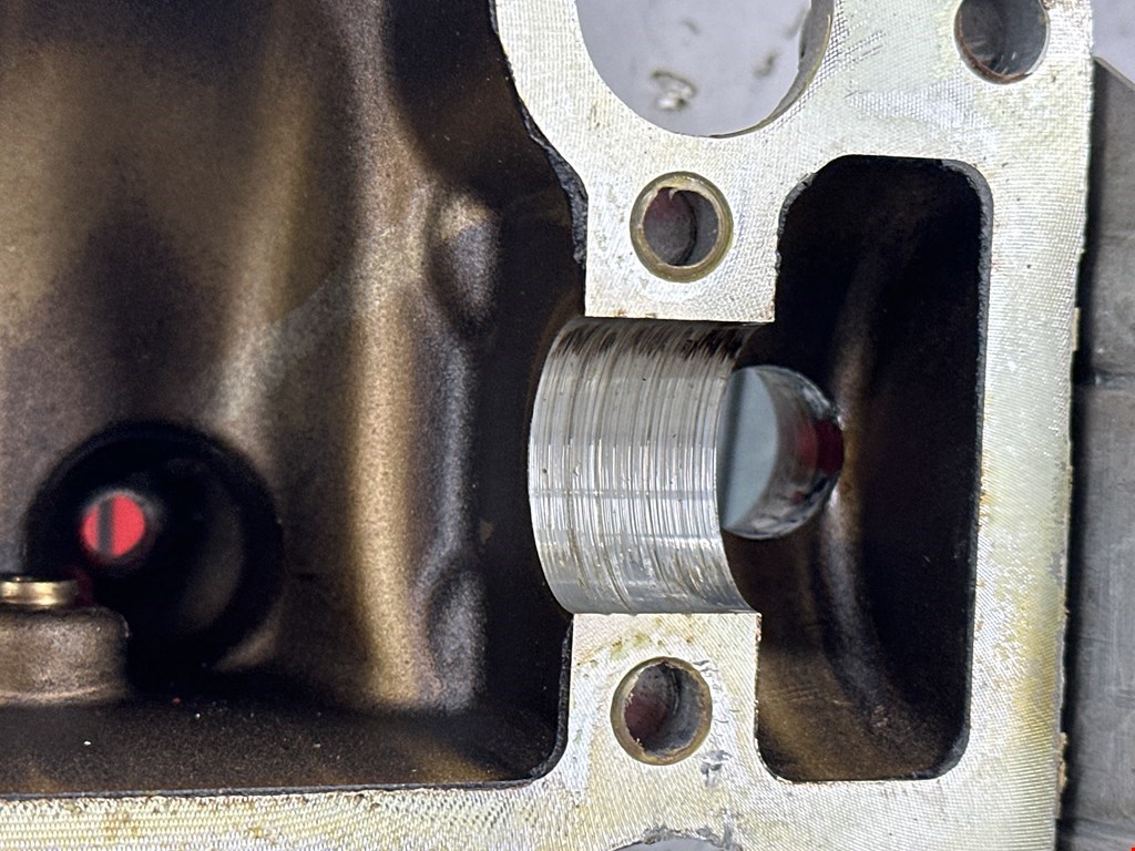 Крышка головки блока (клапанная) SKODA Fabia MK1 1999-2006