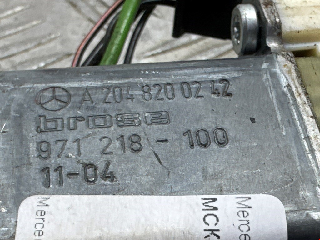 Моторчик (двигатель) стеклоподъемника MERCEDES-BENZ C-Class C-klasse W204 2007-2015