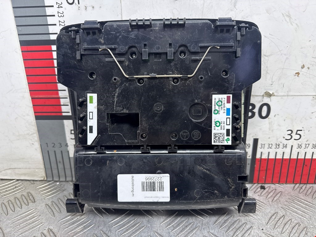 Плафон салонный (салона фонарь) MERCEDES-BENZ M-Class W166 ML 2011-2015