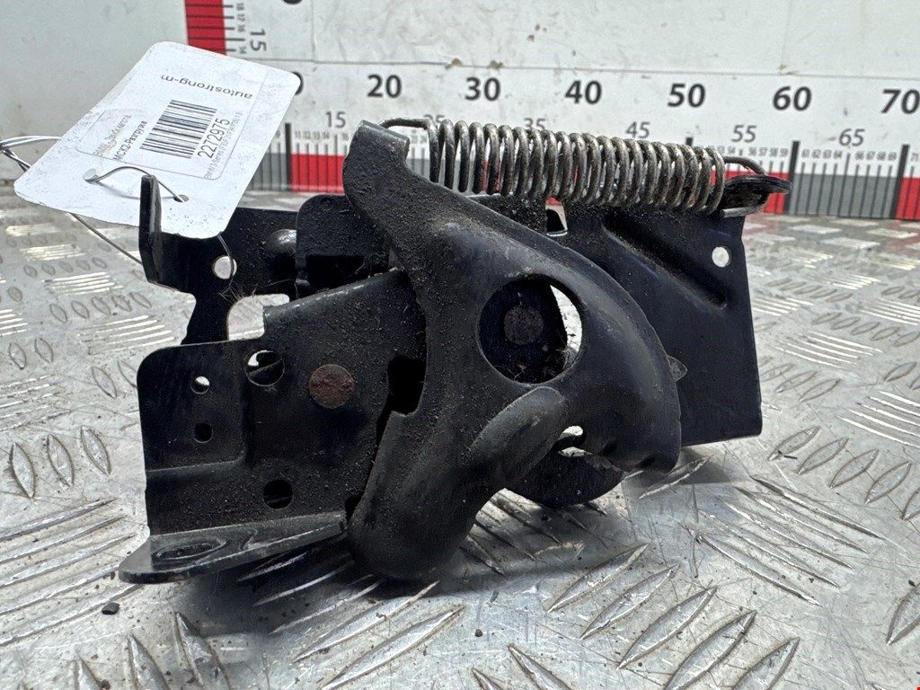 Замок капота BMW 3er F30/F31/F80 2011-2019