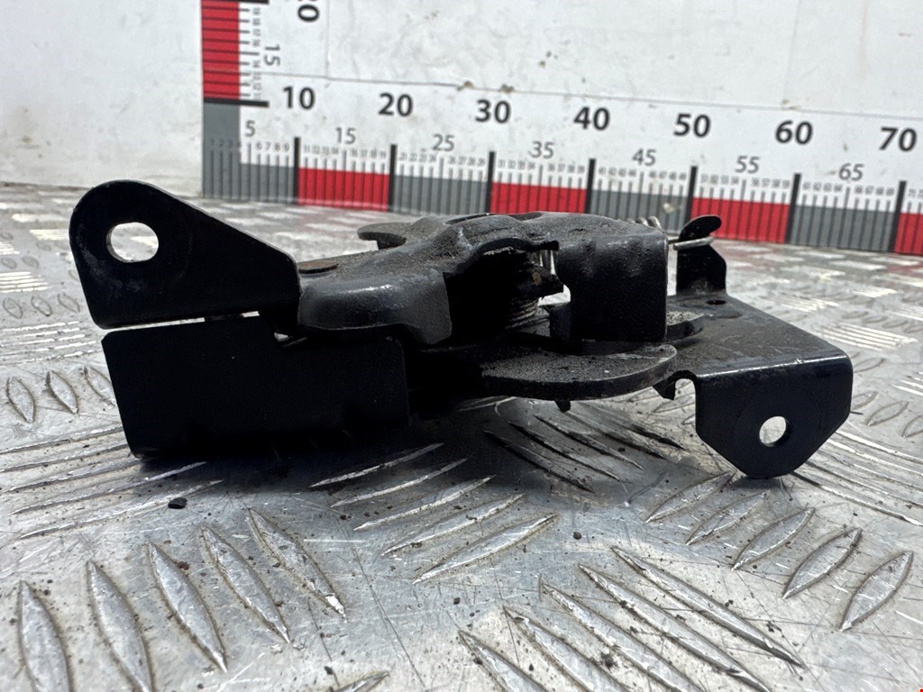 Замок капота BMW 3er F30/F31/F80 2011-2019