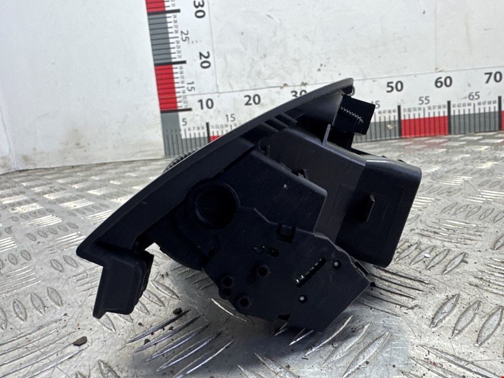 Дефлектор воздушный MERCEDES-BENZ S-Class V W221 2005-2013