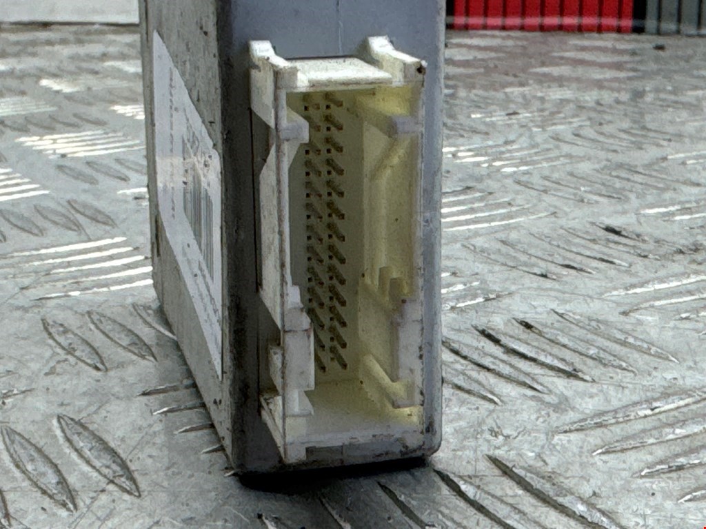 Блок управления стеклоподъемниками BMW X5 E70 2007-2013