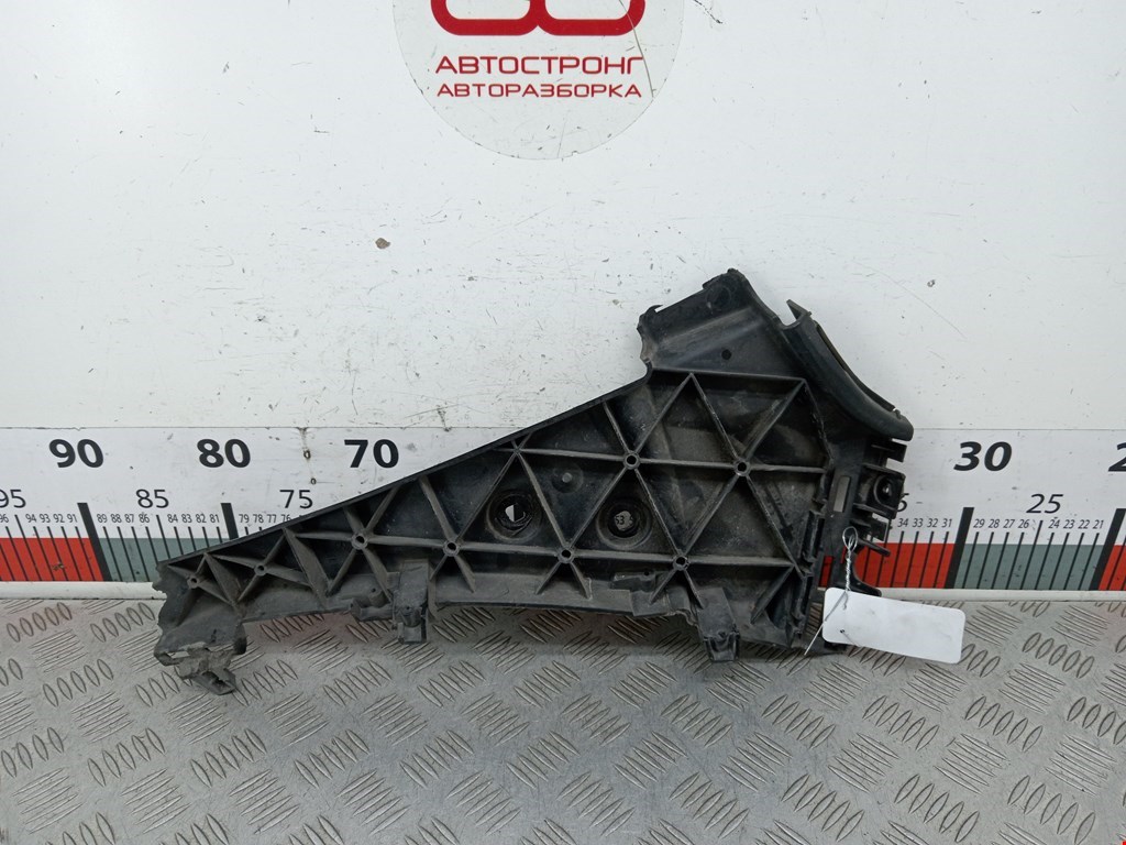Кронштейн переднего бампера левый AUDI Q7 I 2006-2015