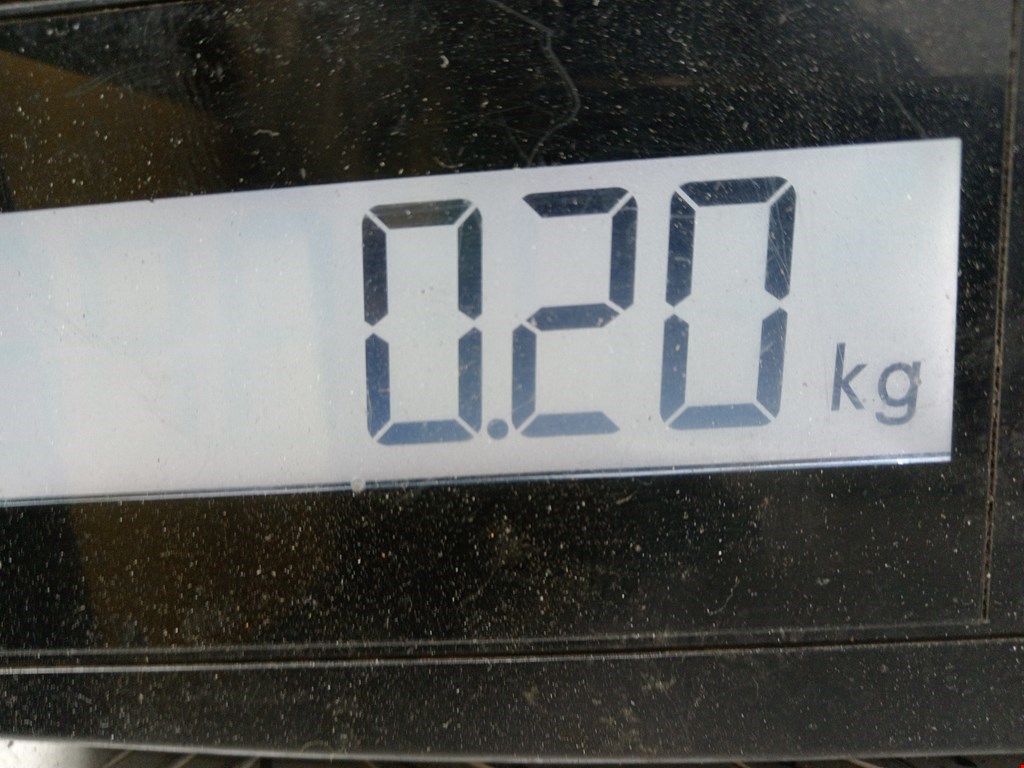 Лючок бензобака VOLKSWAGEN Touran 2003-2010