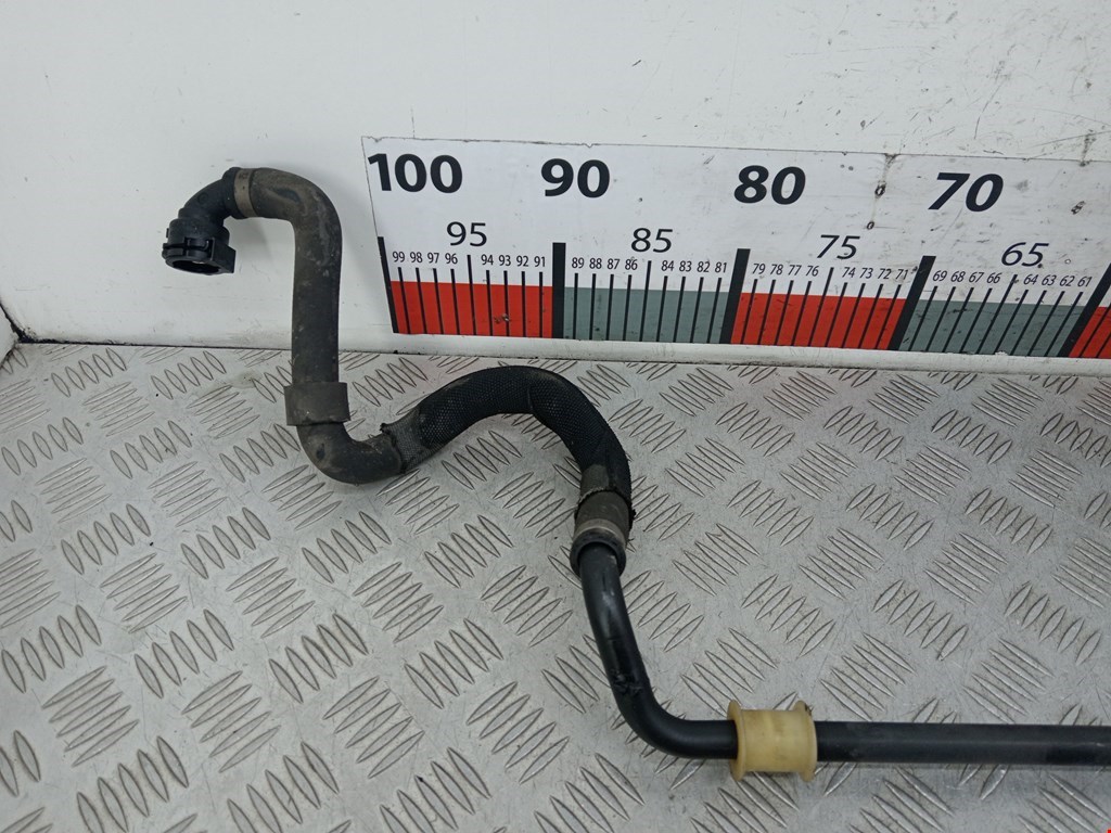 Трубка системы охлаждения BMW 5er 5 серия F10/F11/F07 2009-2017