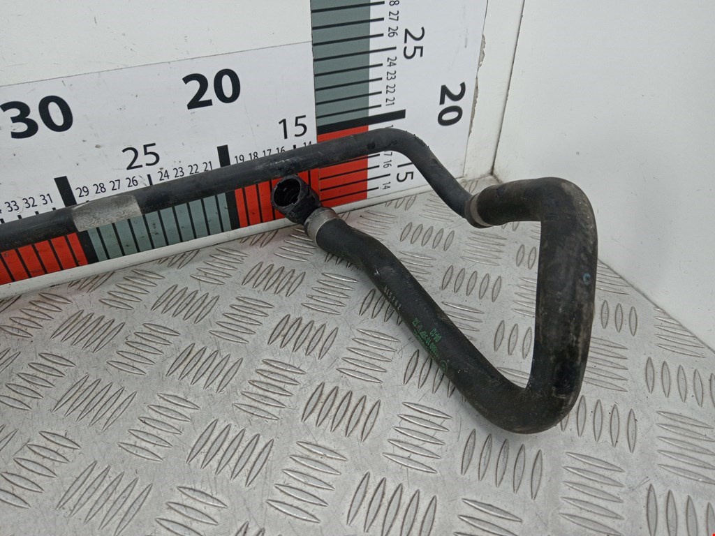 Трубка системы охлаждения BMW 5er 5 серия F10/F11/F07 2009-2017