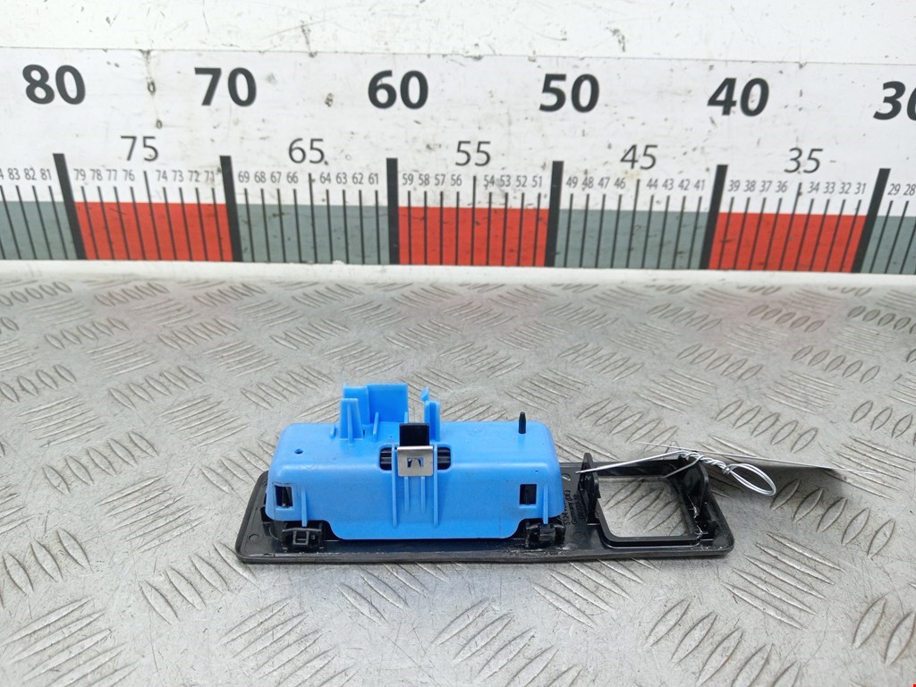 Ручка двери багажника наружная BMW 5er 5 серия F10/F11/F07 2009-2017