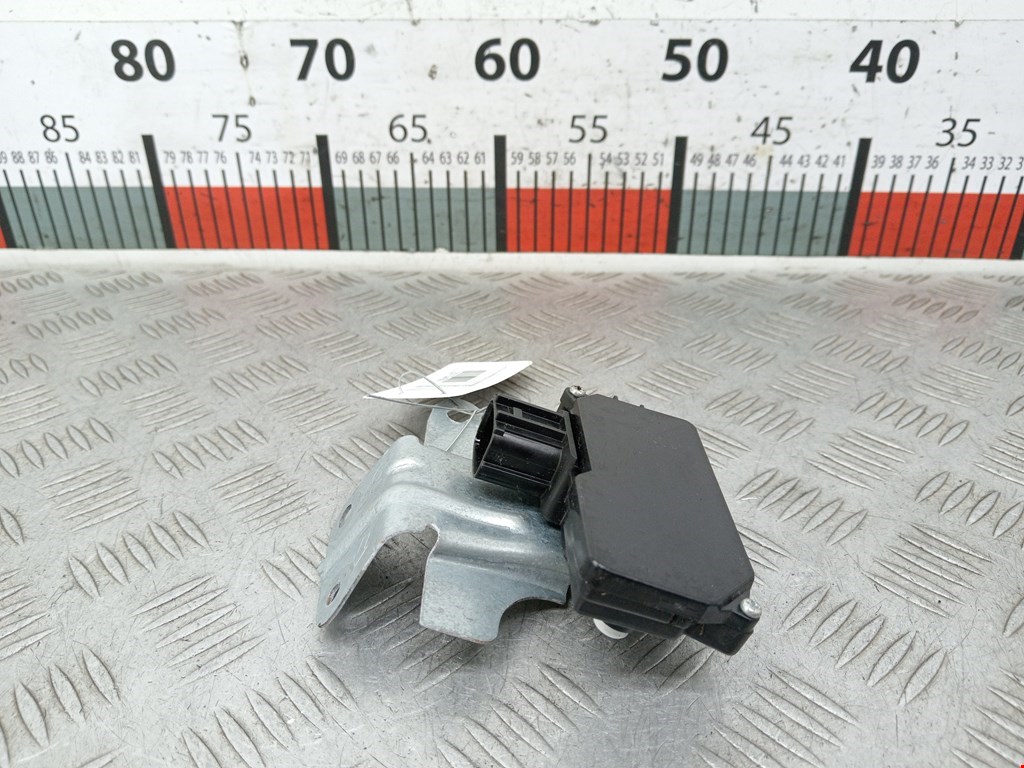 Блок управления стеклоподъемниками INFINITI FX/ QX70 2013-2017