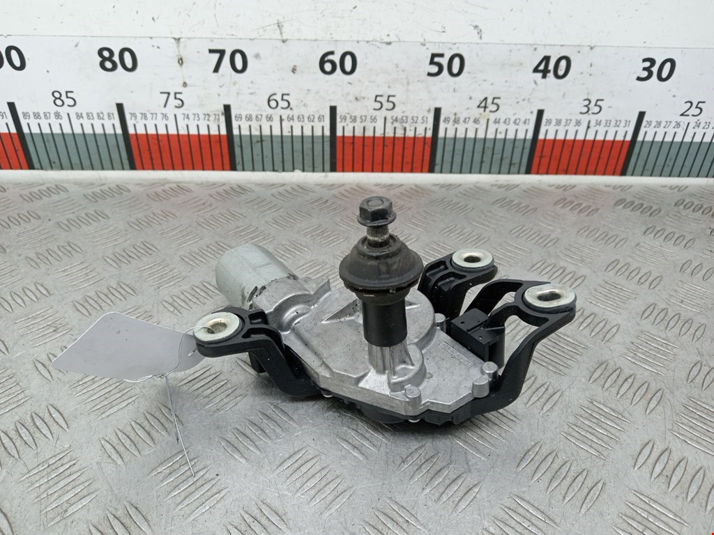 Моторчик стеклоочистителя задний VOLKSWAGEN Touran 2003-2010