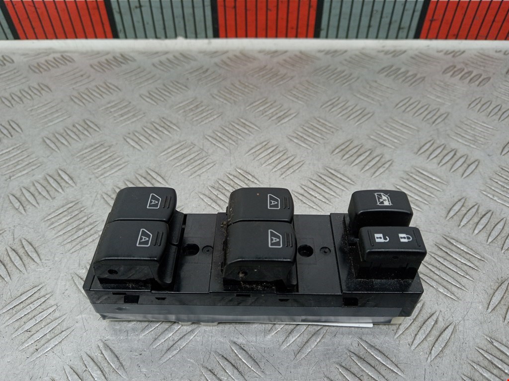 Блок управления стеклоподъемниками INFINITI FX/ QX70 2013-2017