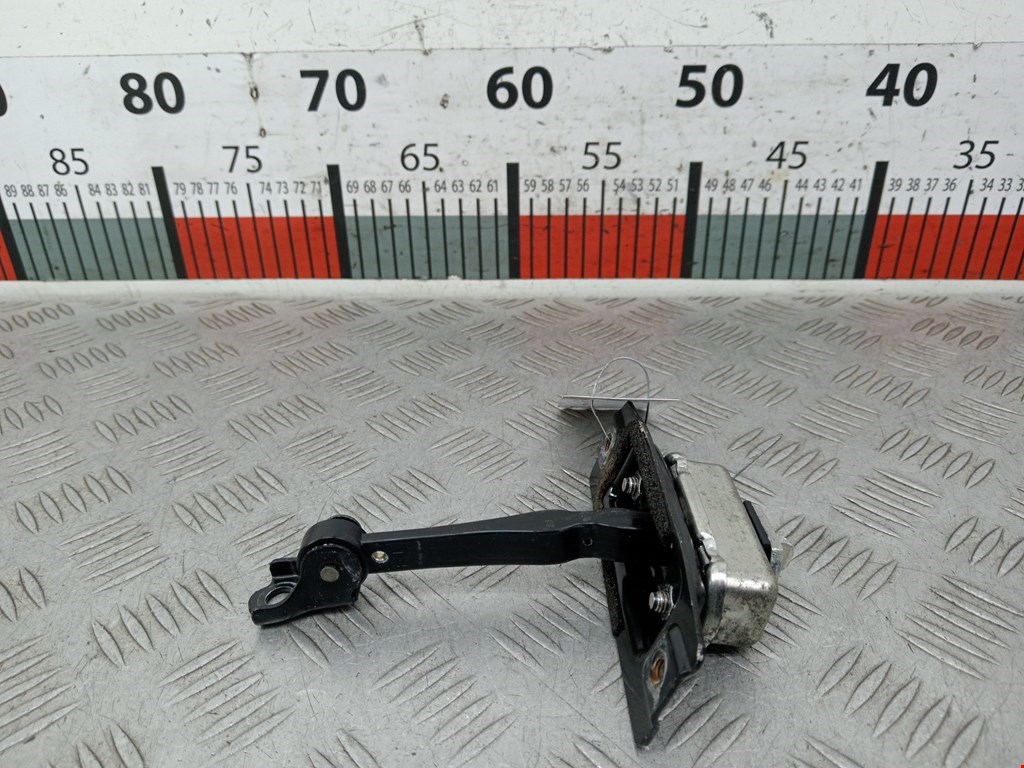 Ограничитель открывания двери INFINITI FX/ QX70 2013-2017