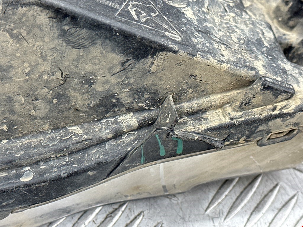 Фара противотуманная правая (ПТФ) BMW X5 G05/F95 2018-н.в.