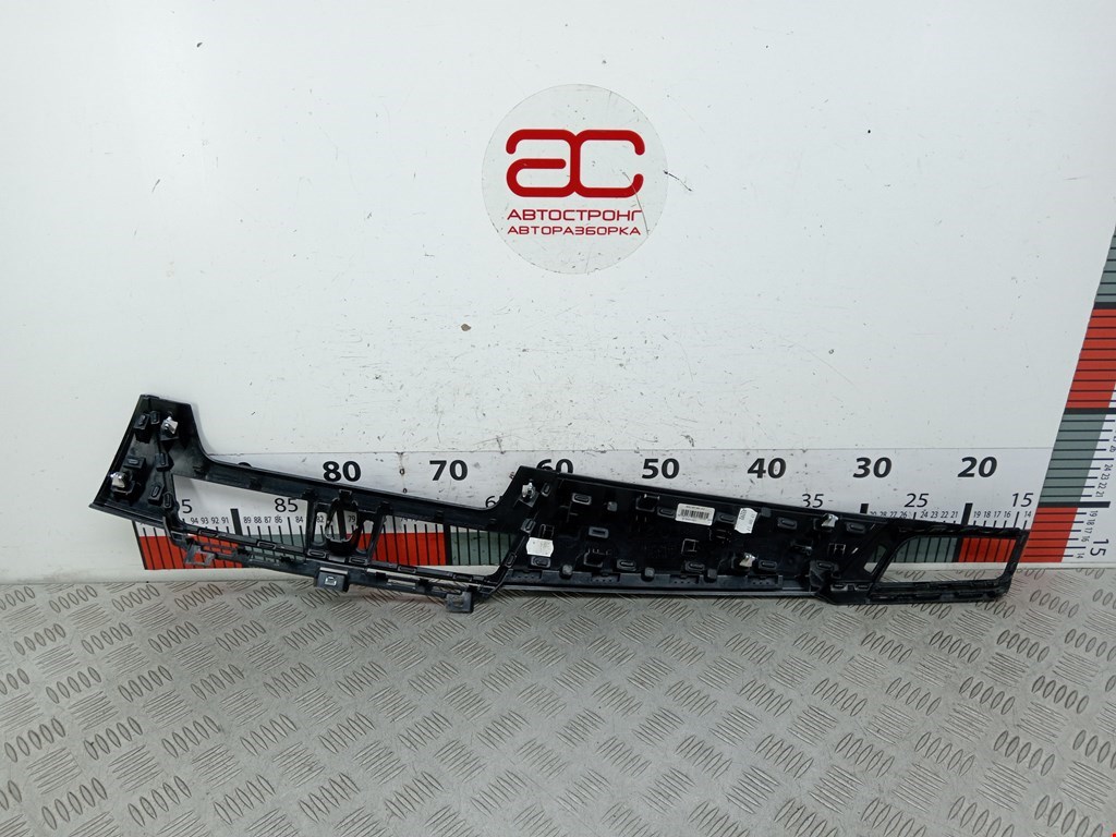 Накладка декоративная BMW 2er Grand Tourer F46 2015-2022