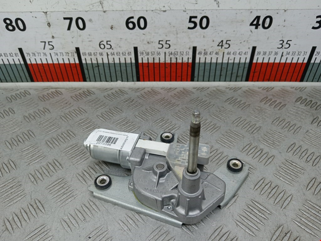 Моторчик стеклоочистителя задний Infiniti QX70 (2013-2019)