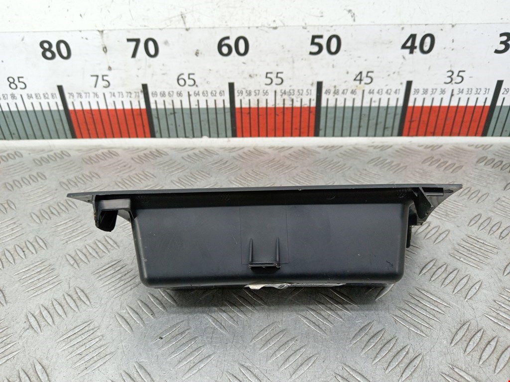 Бардачок BMW 2er Grand Tourer F46 2015-2022