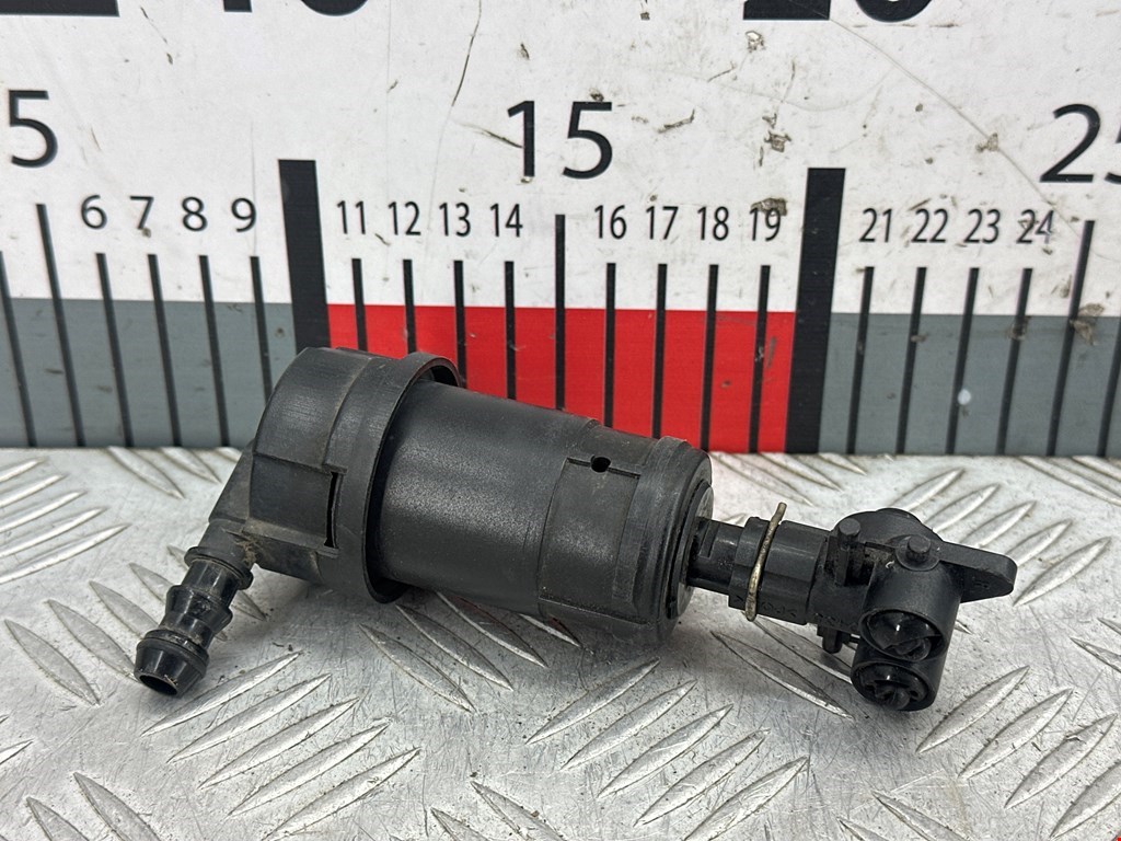 Форсунка омывателя фары Opel Zafira B (2005-2014)