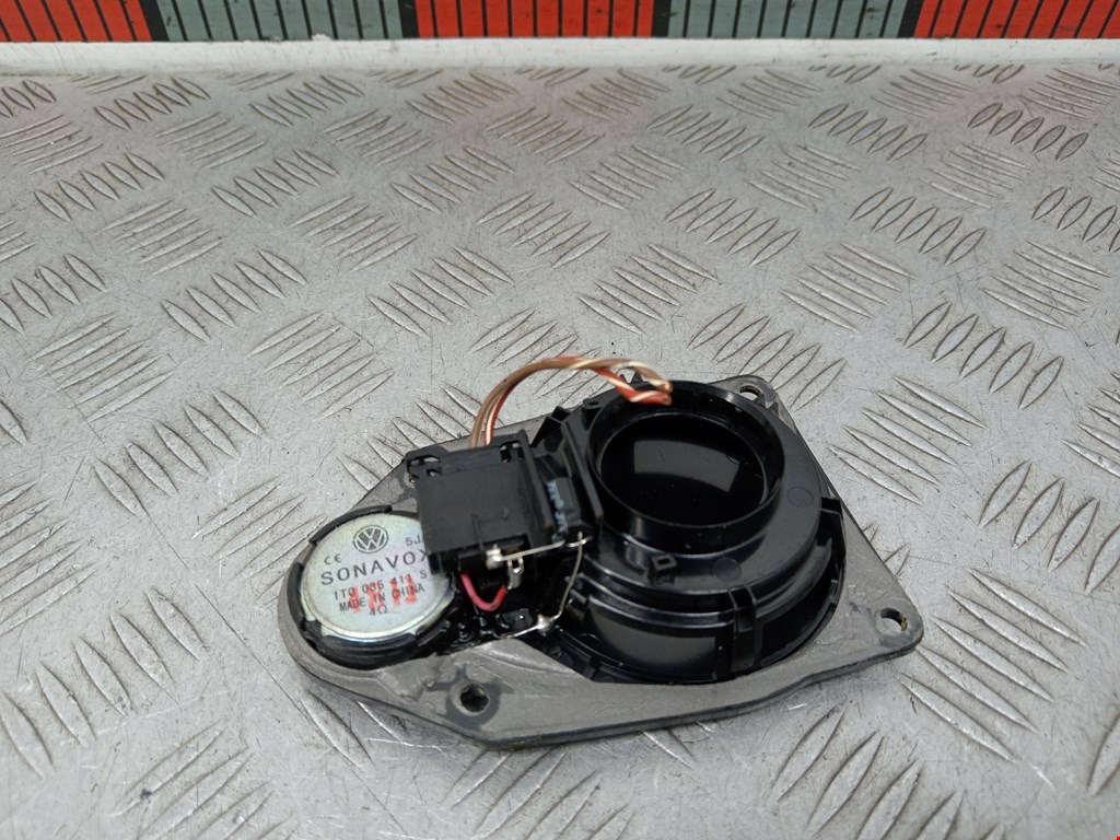 Динамик VOLKSWAGEN Touran 2003-2010