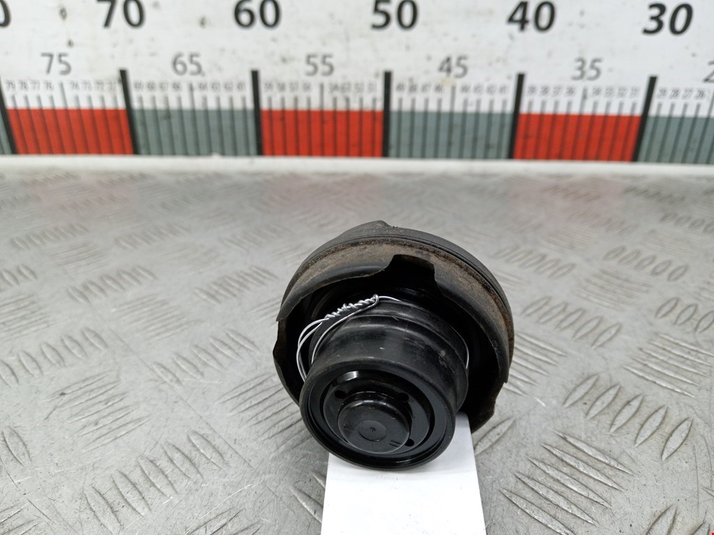 Крышка топливного бака VOLKSWAGEN Touran 2003-2010