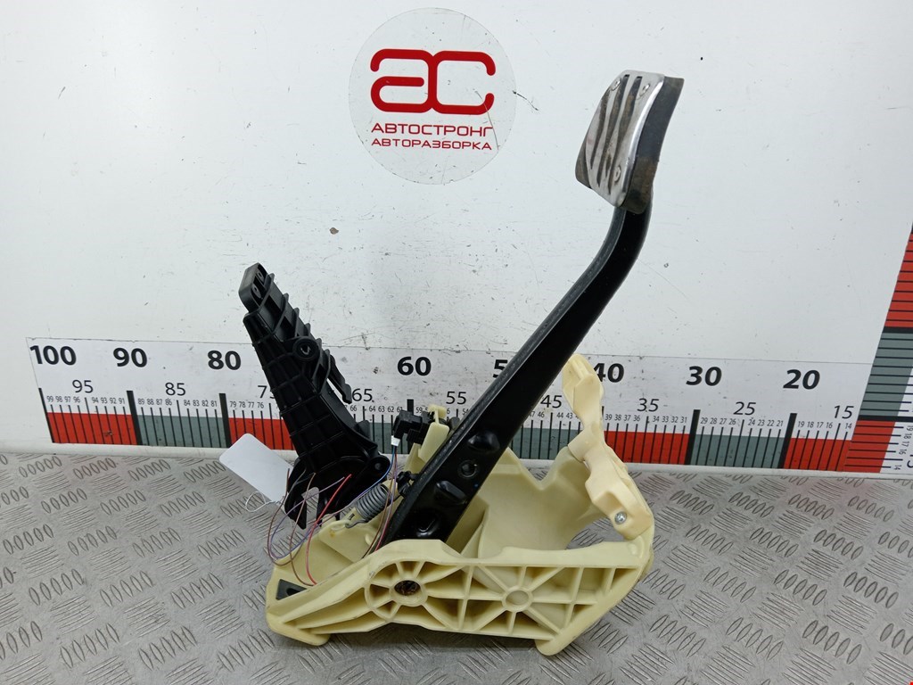 Педаль тормоза BMW 5er 5 серия F10/F11/F07 2009-2017