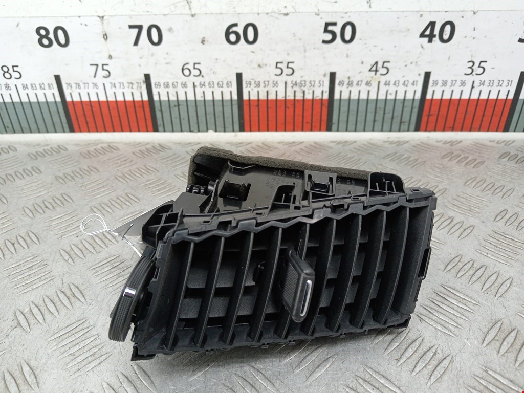 Дефлектор обдува салона Infiniti QX70 (2013-2019)