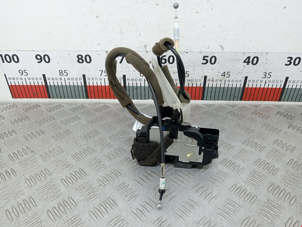 Замок двери передней левой INFINITI FX/ QX70 2013-2017