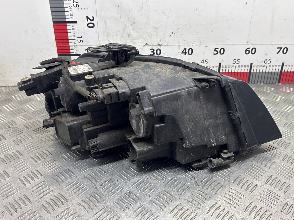 Фара левая AUDI A4 B8 2007-2015