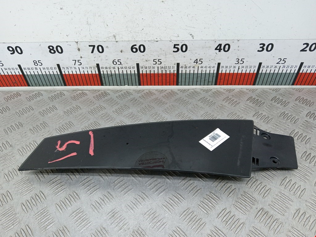 Накладка (молдинг) двери передней правой Tesla Model S (2012-2023)