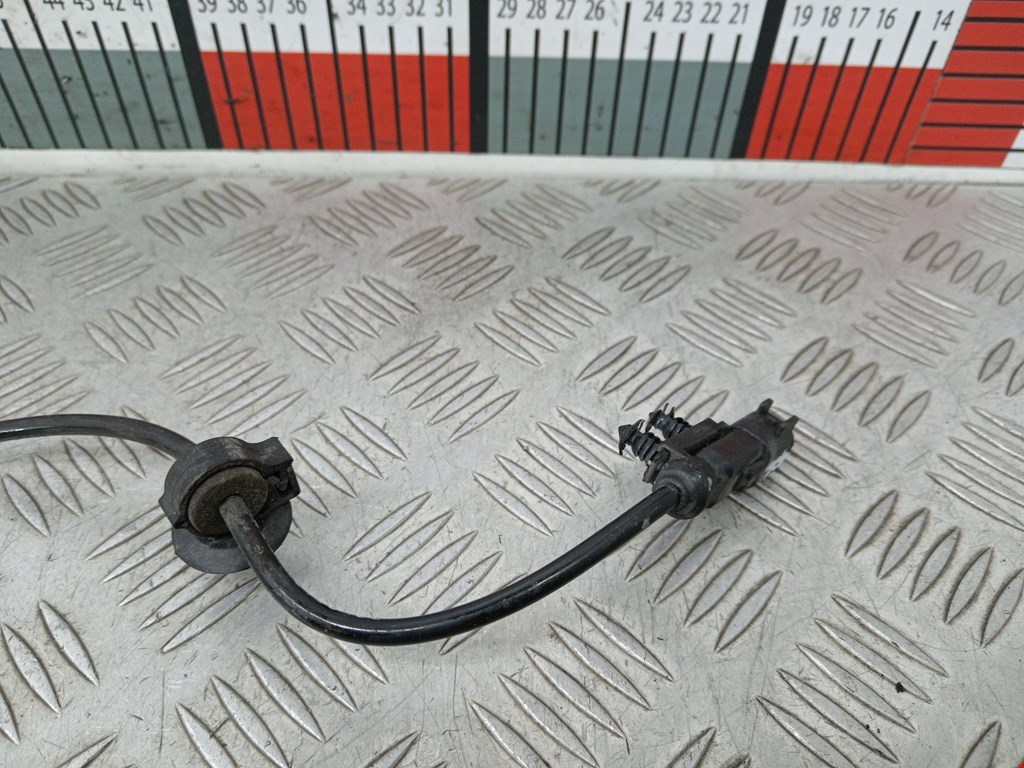 Датчик ABS задний левый TESLA Model S I 2012-н.в.