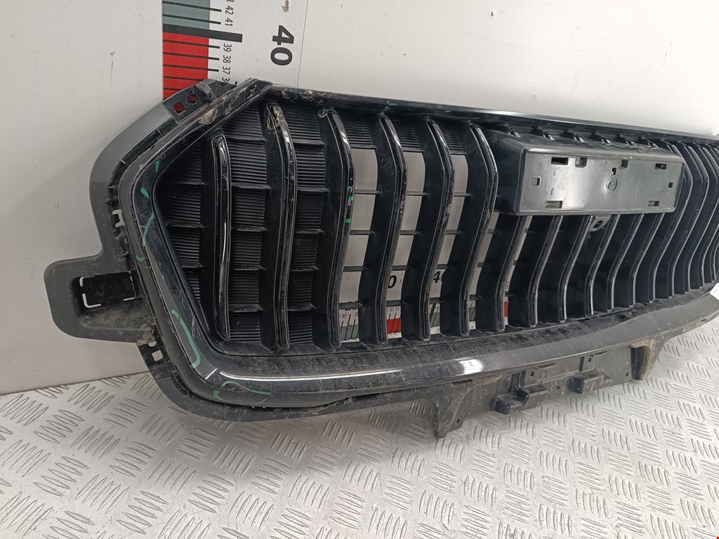 Решетка радиатора HAVAL Jolion 2021-н.в.