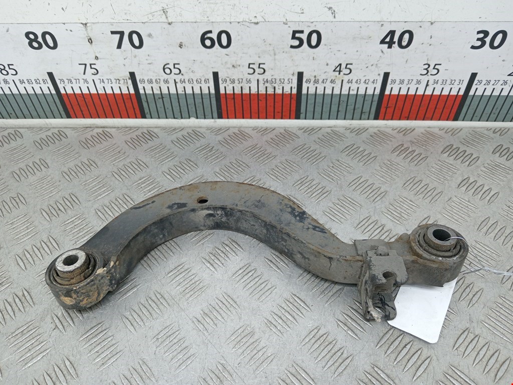 Рычаг задний правый VOLKSWAGEN Touran 2003-2010