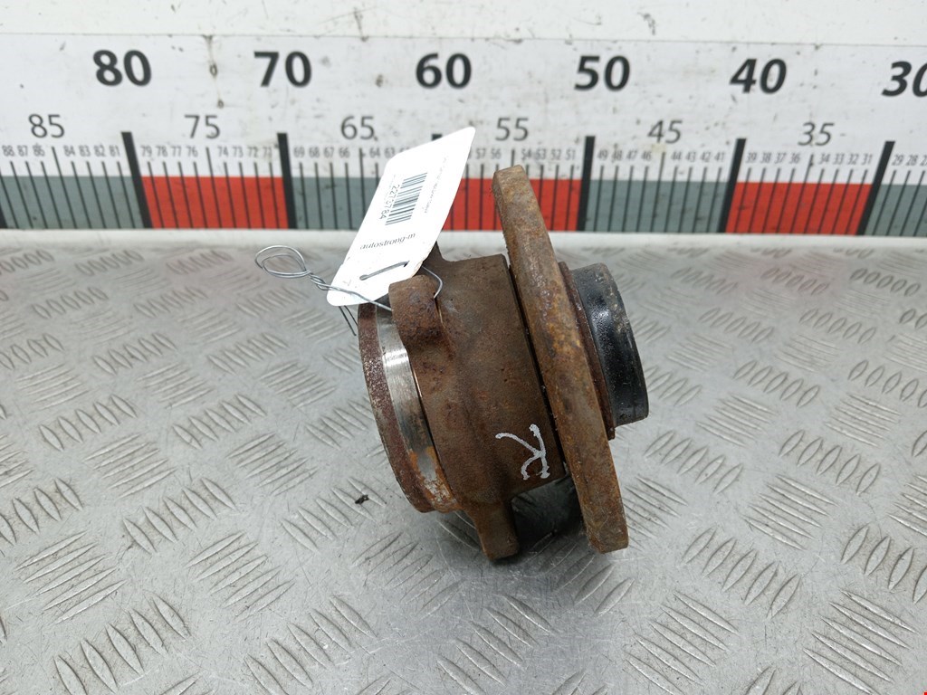 Ступица передняя левая/правая VOLKSWAGEN Touran 2003-2010