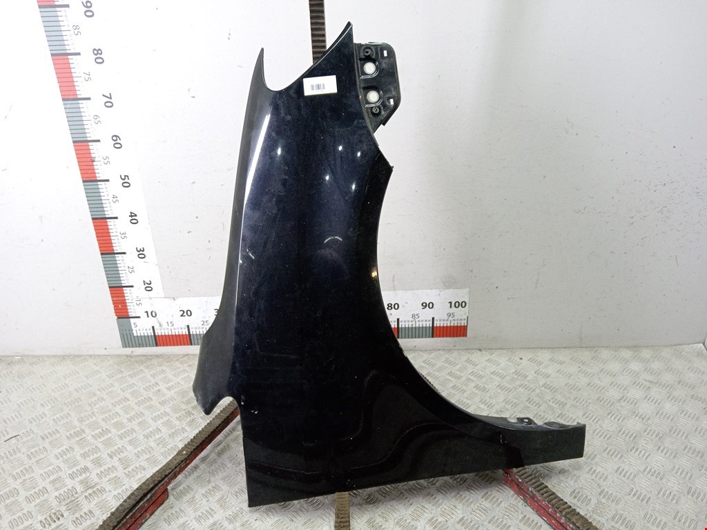 Крыло переднее правое Volkswagen Touran 1 (2003-2015)