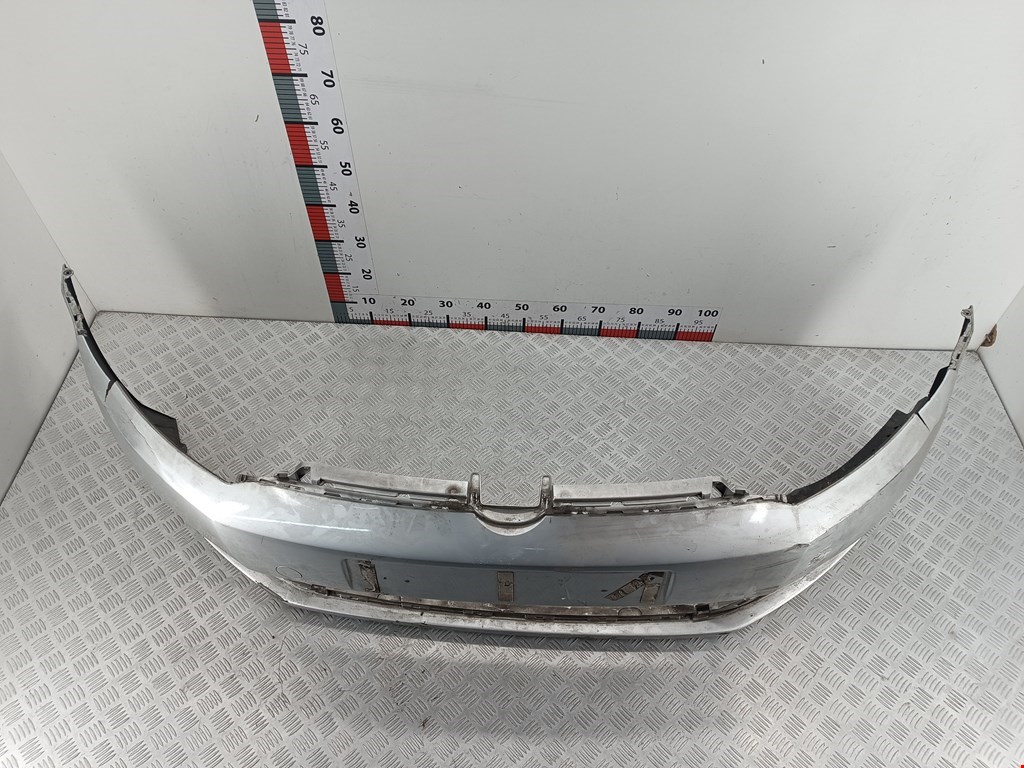 Бампер передний VOLKSWAGEN Golf VI 2009-2012