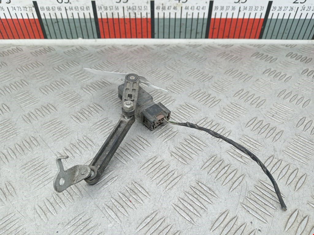 Датчик регулировки дорожного просвета BMW 2er Grand Tourer F46 2015-2022