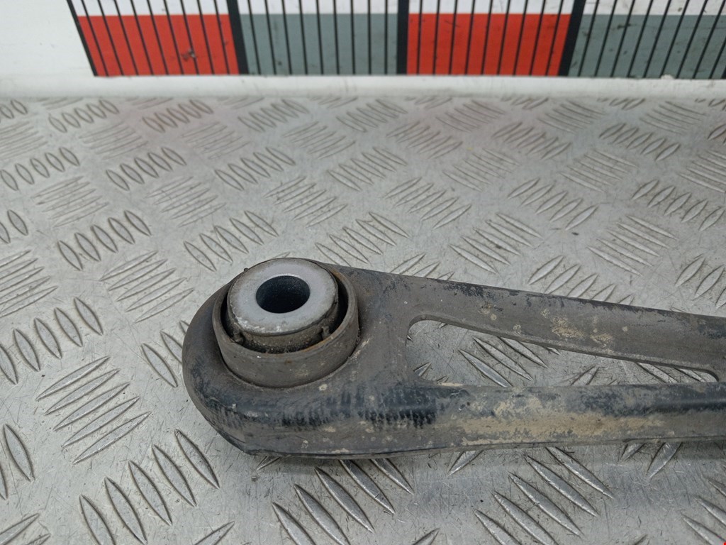 Рычаг задний правый AUDI Q7 I 2006-2015