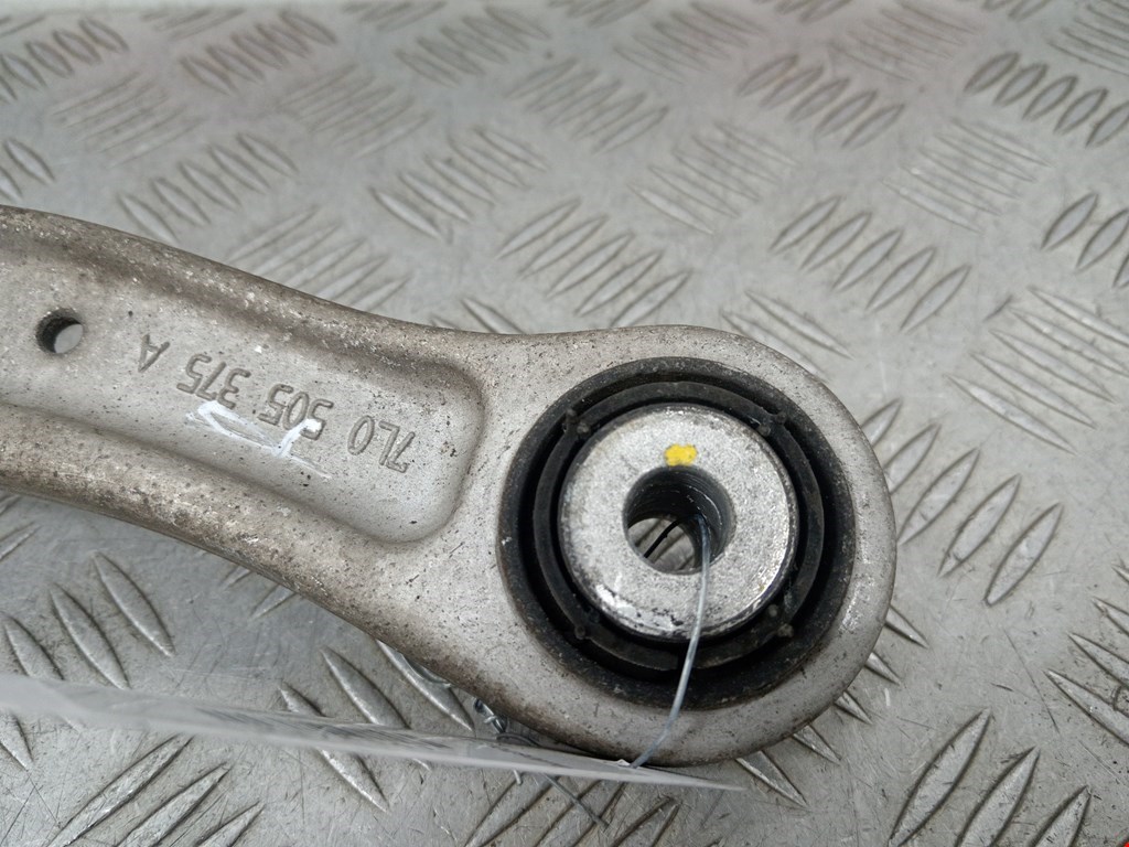 Рычаг задний правый AUDI Q7 I 2006-2015